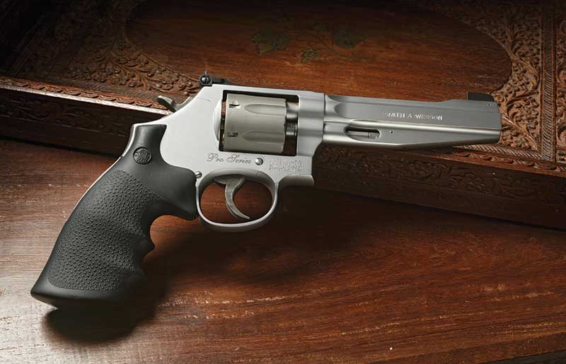 Smith & Wesson M986 Pro Series: A 9mm Revolver Built for Competition