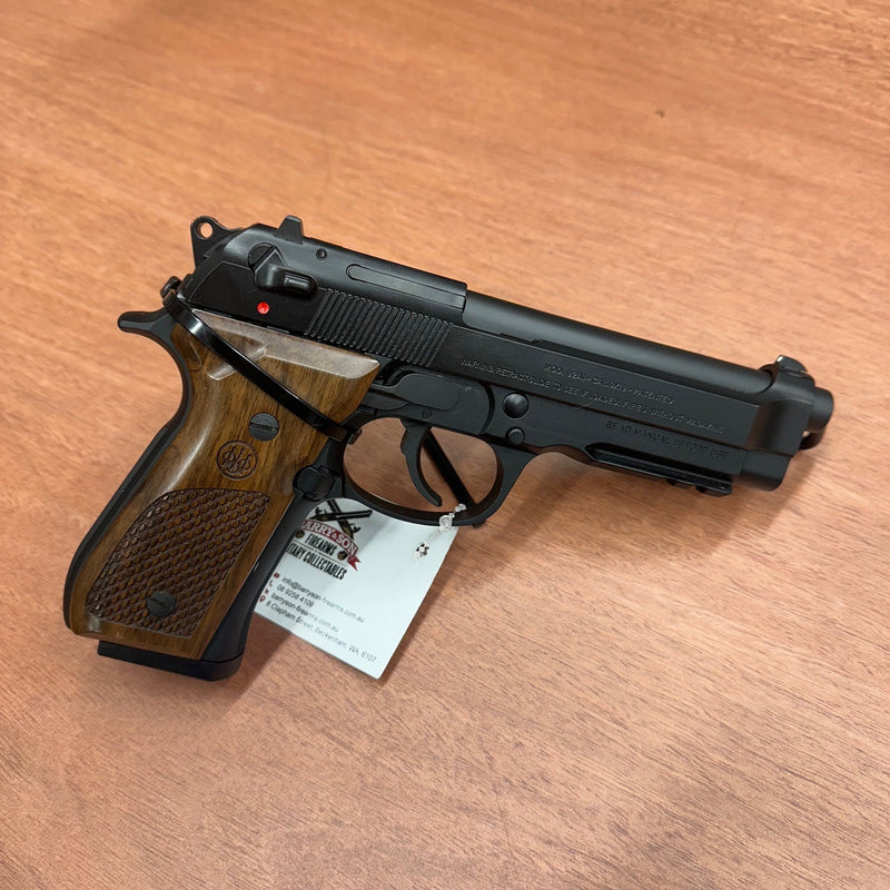 Beretta 92A1 - WOOD GRIPS - 9MM Semi Auto — PRE-LOVED