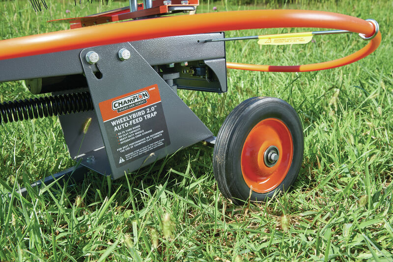 CHAMPION WHEELYBIRD AUTO-FEED TRAP 2.0 CLAY PIGEON THROWER WIRELESS REMOTE INCLUDED