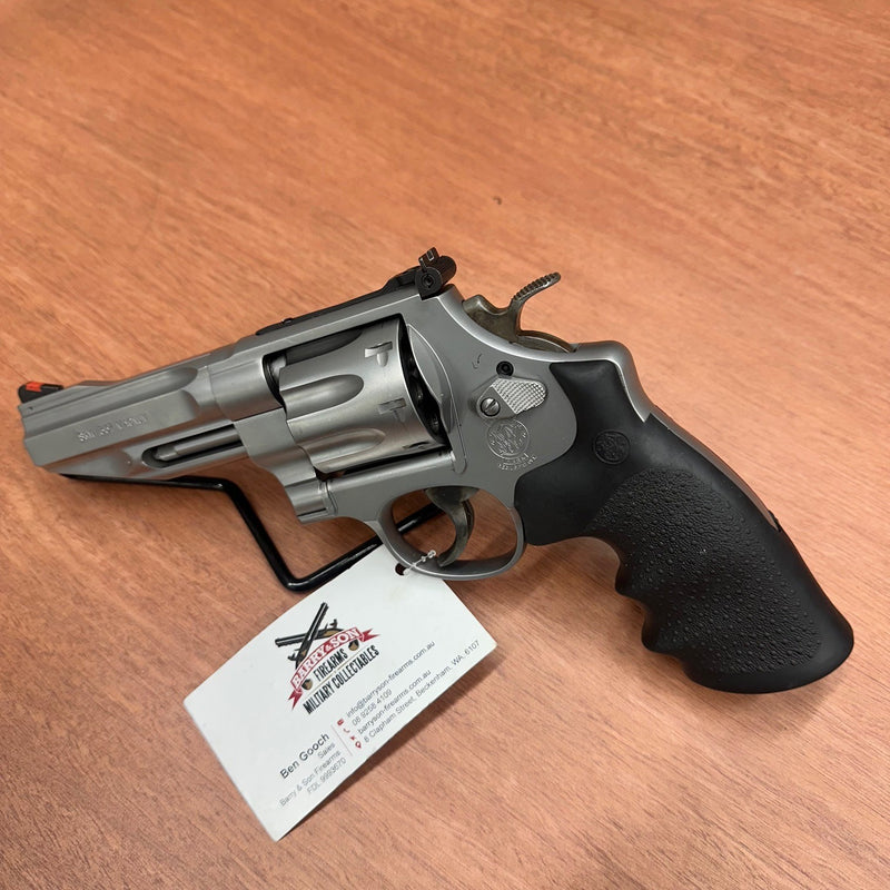 Smith & Wesson 627 PRO SERIES - 357 Magnum — PRE-LOVED