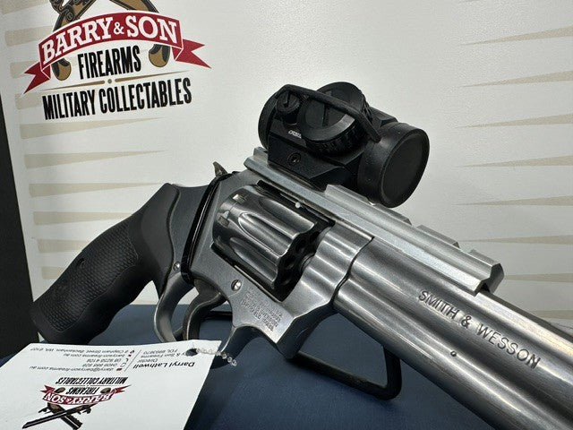 Smith & Wesson 617 .22 LR Handgun Revolver - Pre Loved