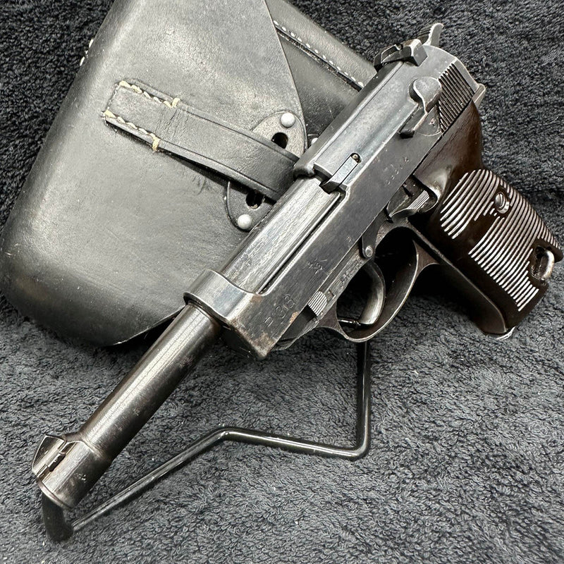 Walther P38 WWII Semi-Auto Handgun 1943
