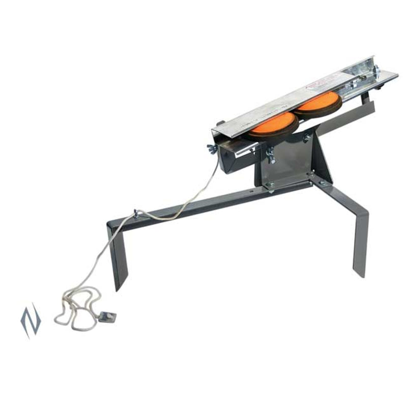 CHAMPION HIGH FLY CLAY TARGET THROWER - MANUAL